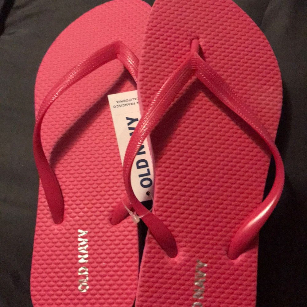 Old navy Flip flops